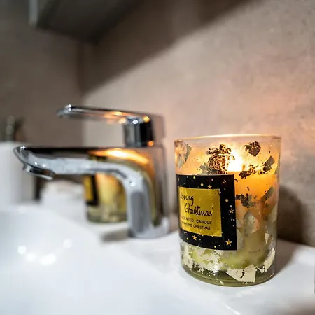 Emeraldapartament Apartman *