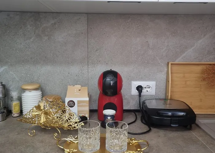 Emeraldapartament * 티라나