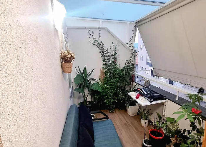 아파트 Emeraldapartament *